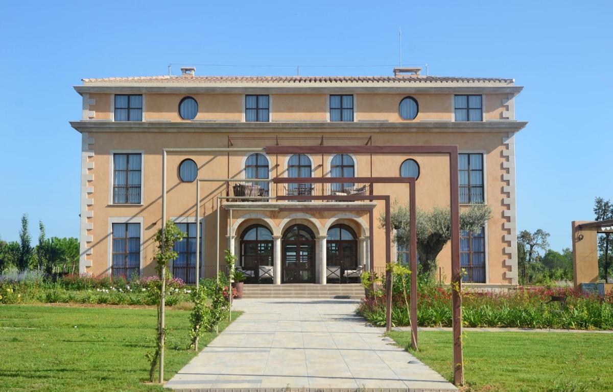 Casa Anamaria Hotel