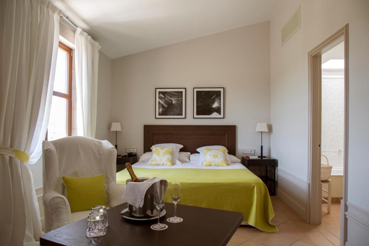 Casa Anamaria Hotel
