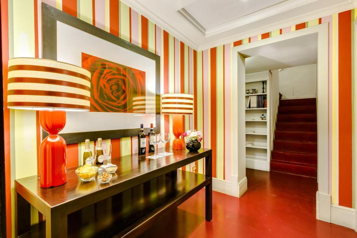Casa Heberart Guest House Sistina