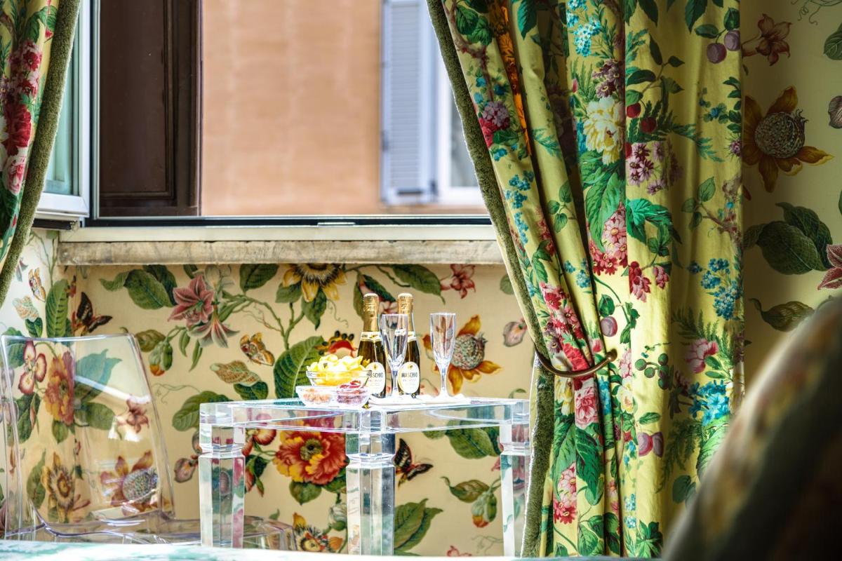 Casa Heberart Guest House Sistina
