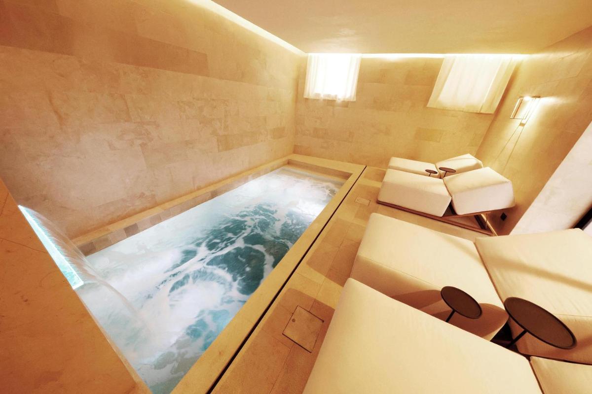 Casa Nostra Boutique Hotel & Spa