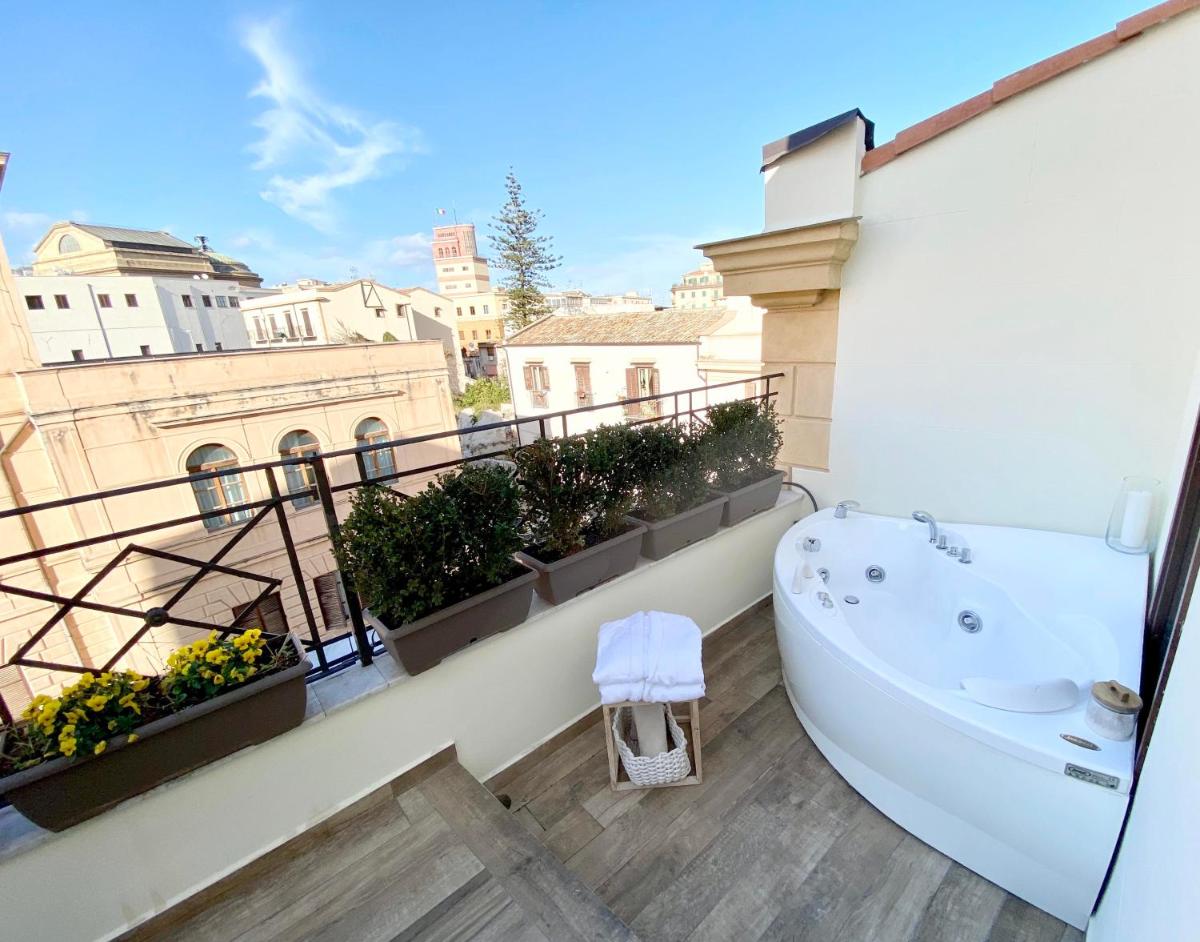 Casa Nostra Luxury Suites & Spa