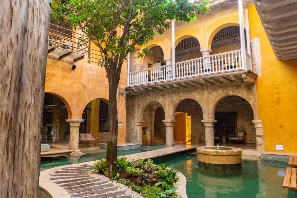 Casa Carolina Luxury Wellness Hotel