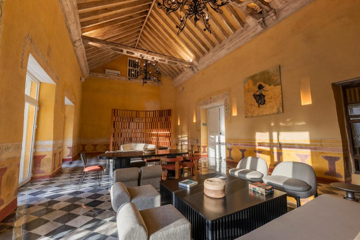 Casa Carolina Luxury Wellness Hotel