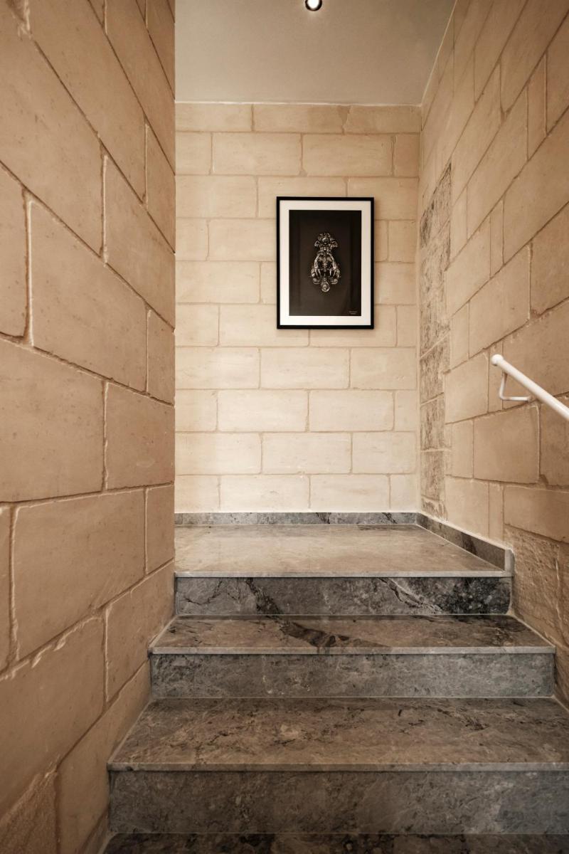 Casa Radiant