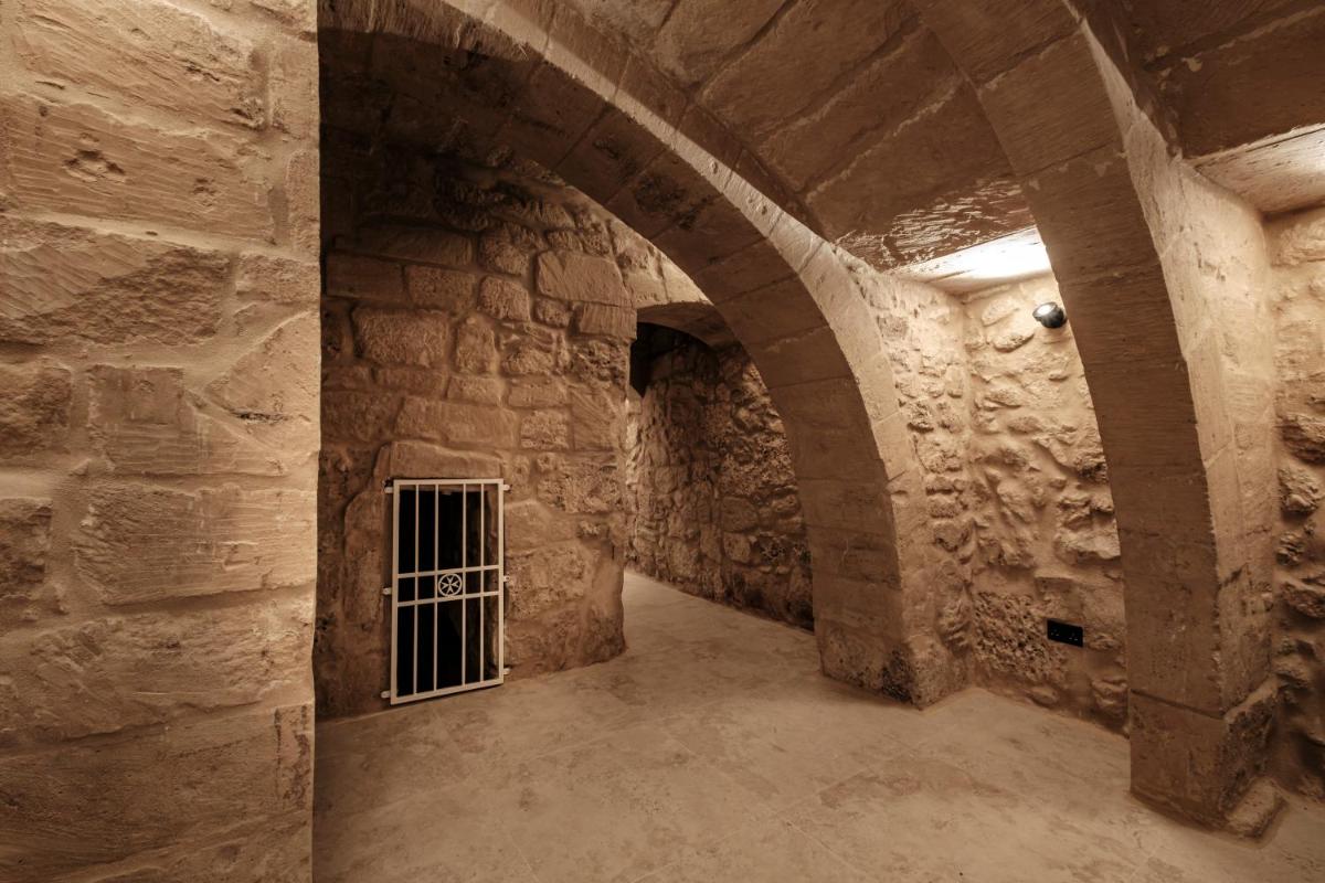Casa Radiant