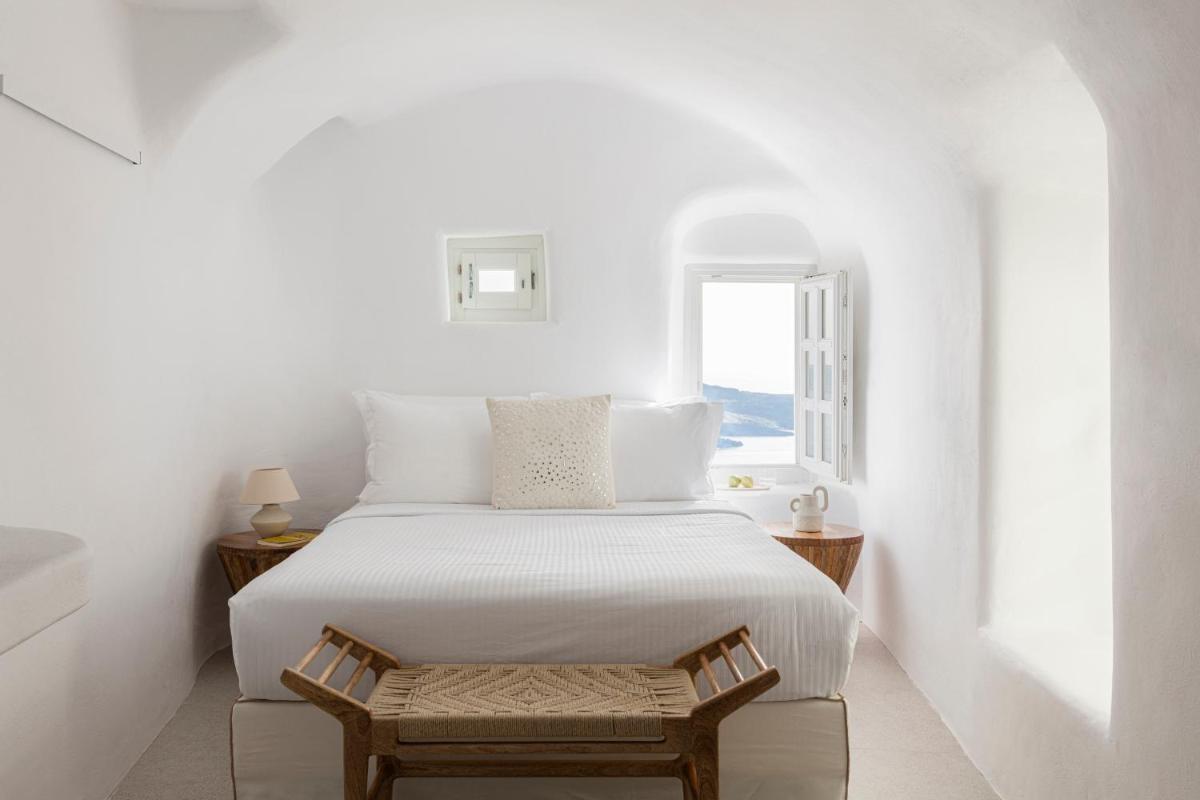 CASASUNSHA Hybrid Retreat Santorini