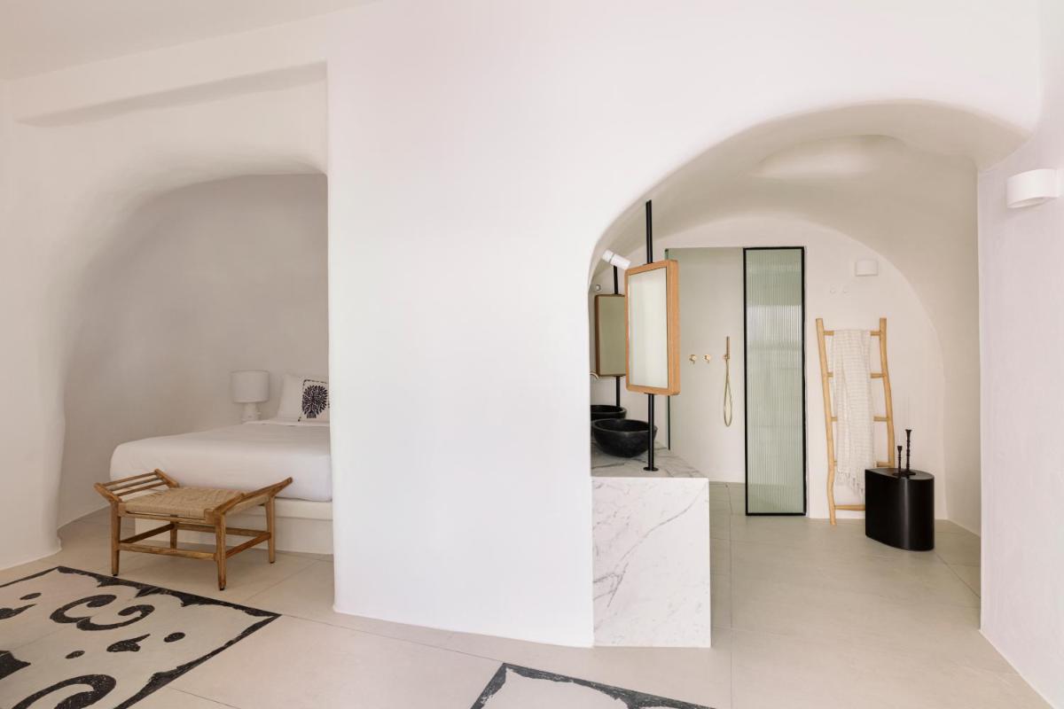 CASASUNSHA Hybrid Retreat Santorini