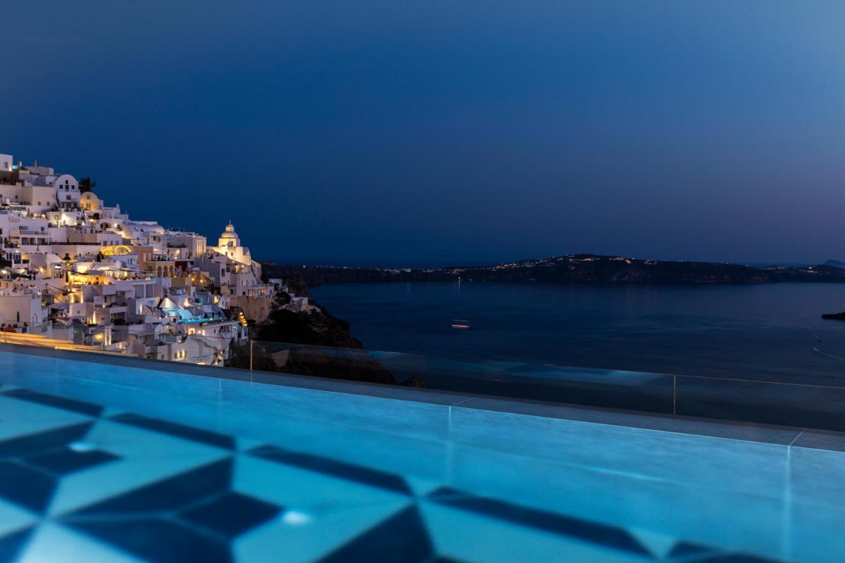 CASASUNSHA Hybrid Retreat Santorini