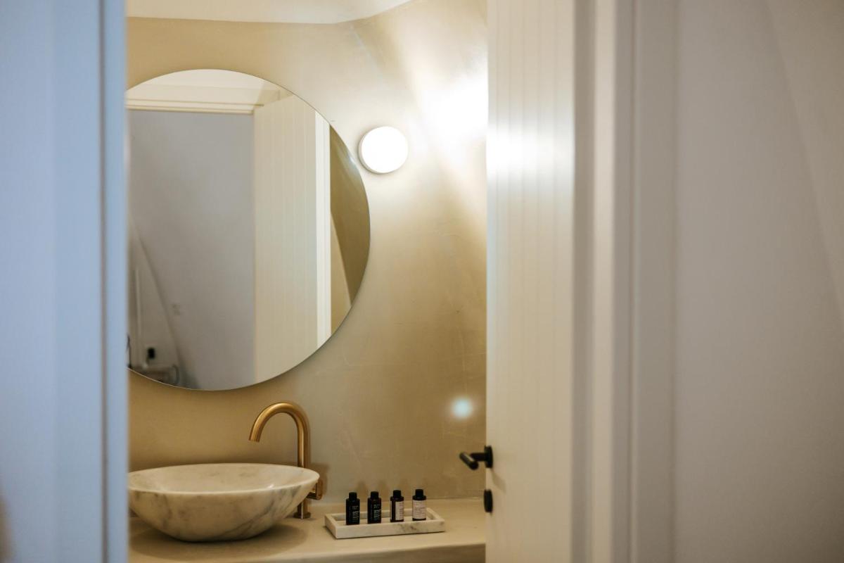 CASASUNSHA Hybrid Retreat Santorini