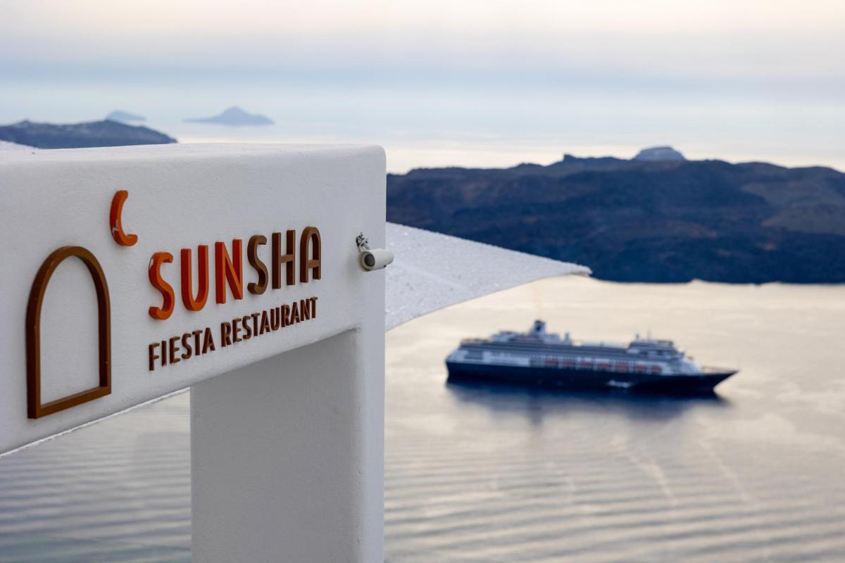 CASASUNSHA Hybrid Retreat Santorini