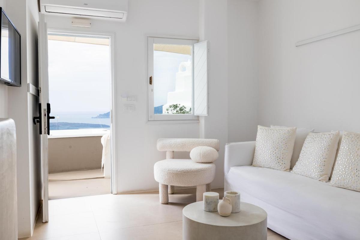 CASASUNSHA Hybrid Retreat Santorini