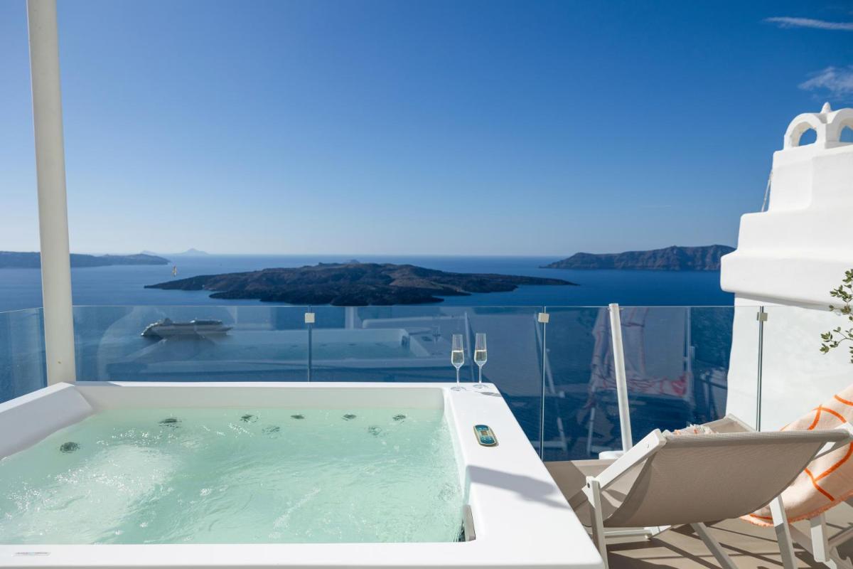 CASASUNSHA Hybrid Retreat Santorini