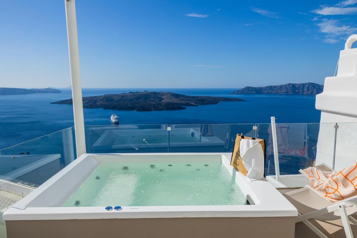 CASASUNSHA Hybrid Retreat Santorini