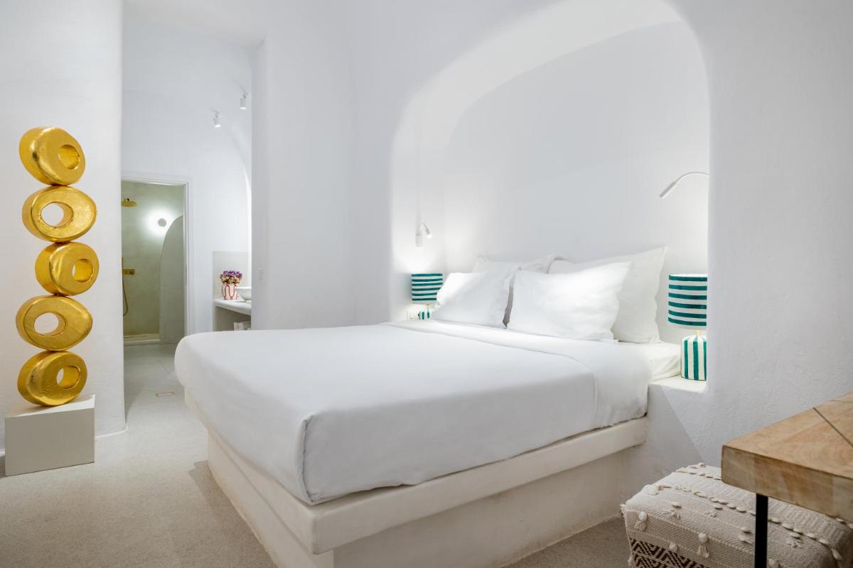 CASASUNSHA Hybrid Retreat Santorini