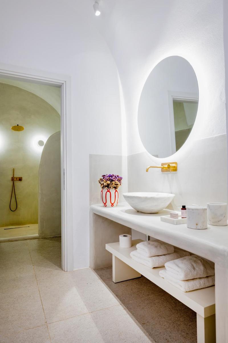 CASASUNSHA Hybrid Retreat Santorini