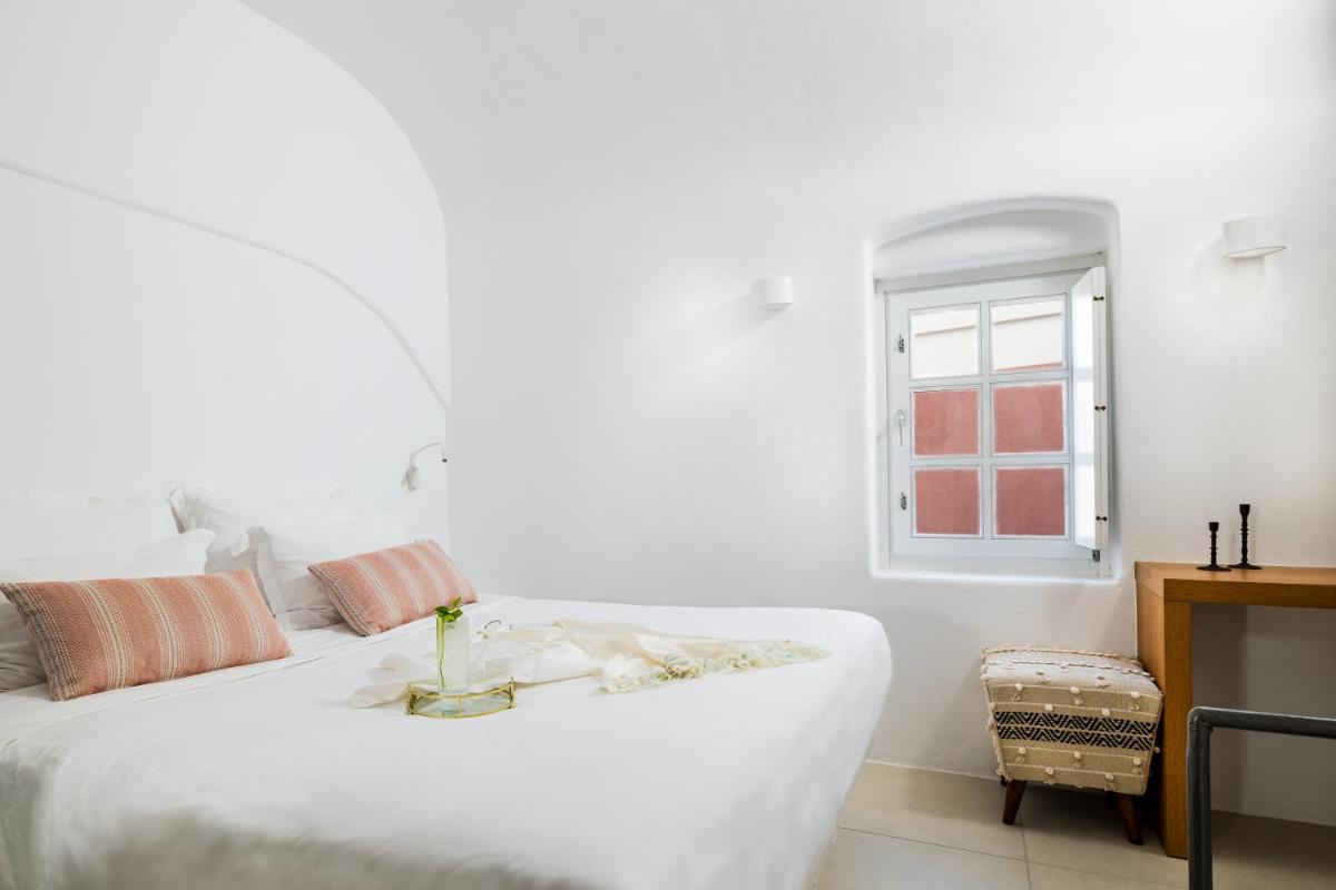 CASASUNSHA Hybrid Retreat Santorini