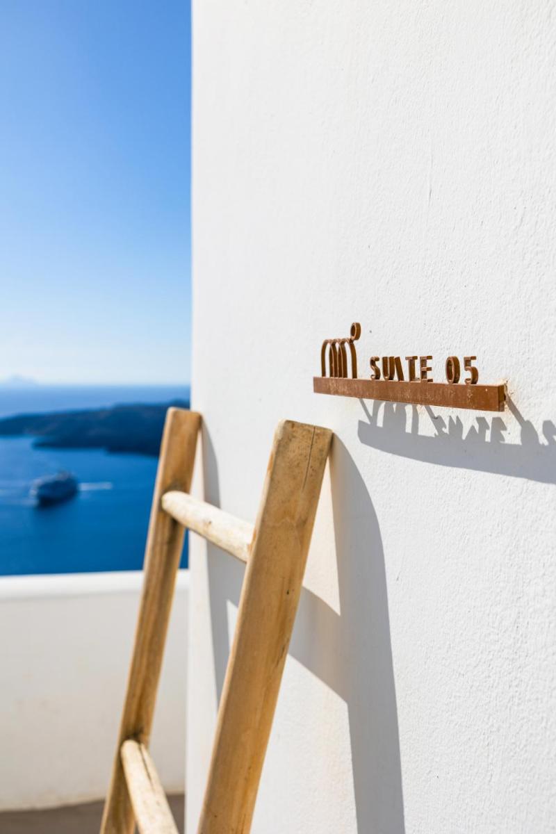 CASASUNSHA Hybrid Retreat Santorini