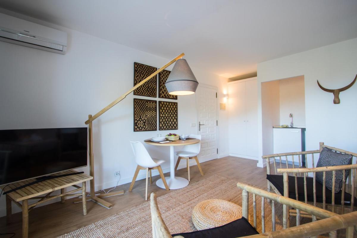 Casa Victoria Suites