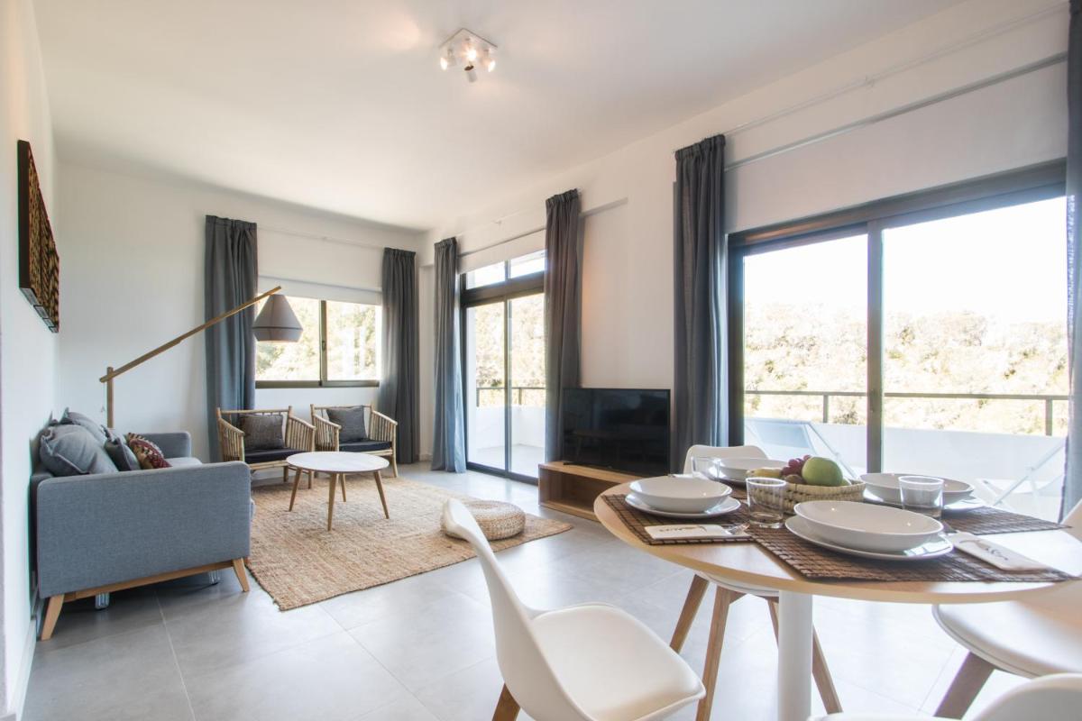 Casa Victoria Suites