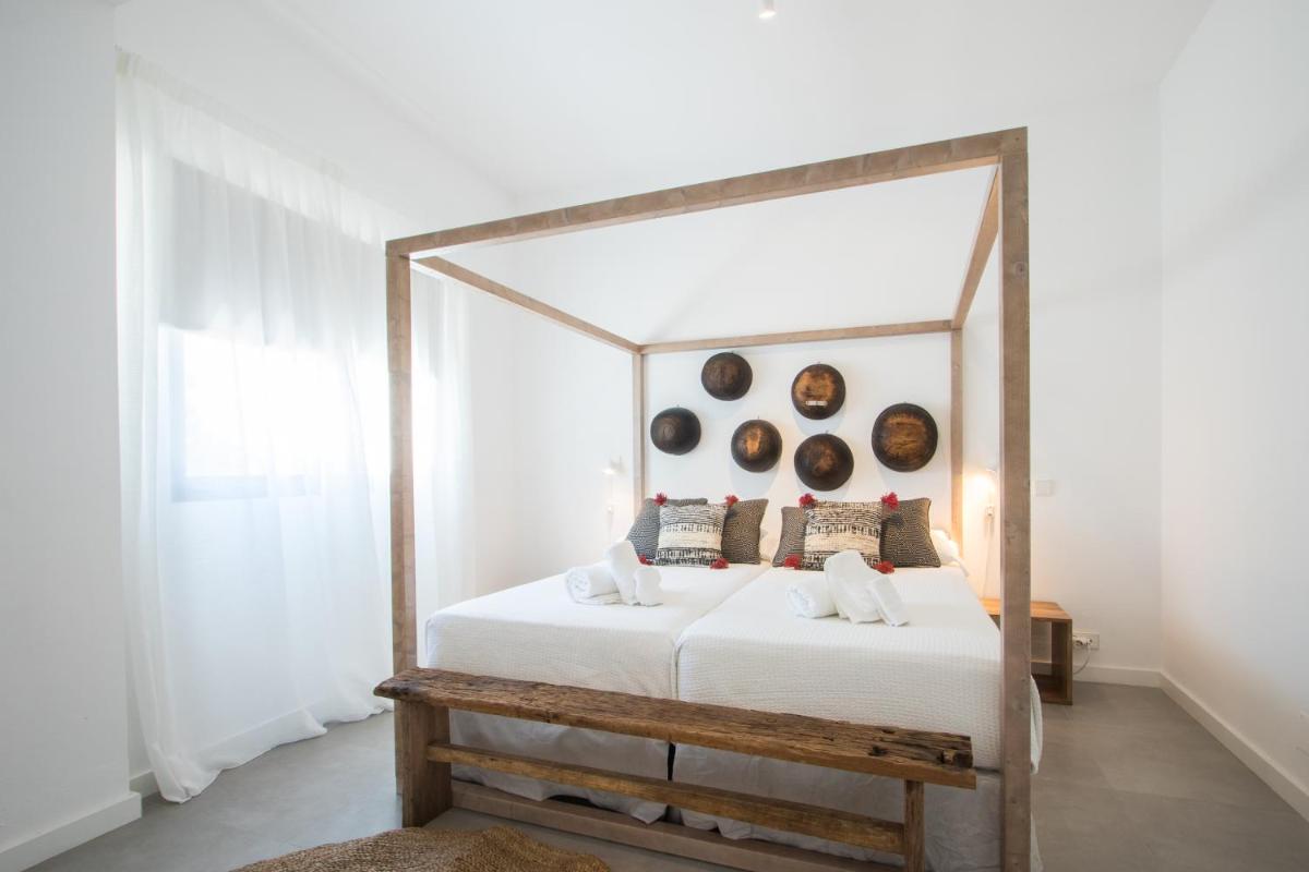 Casa Victoria Suites