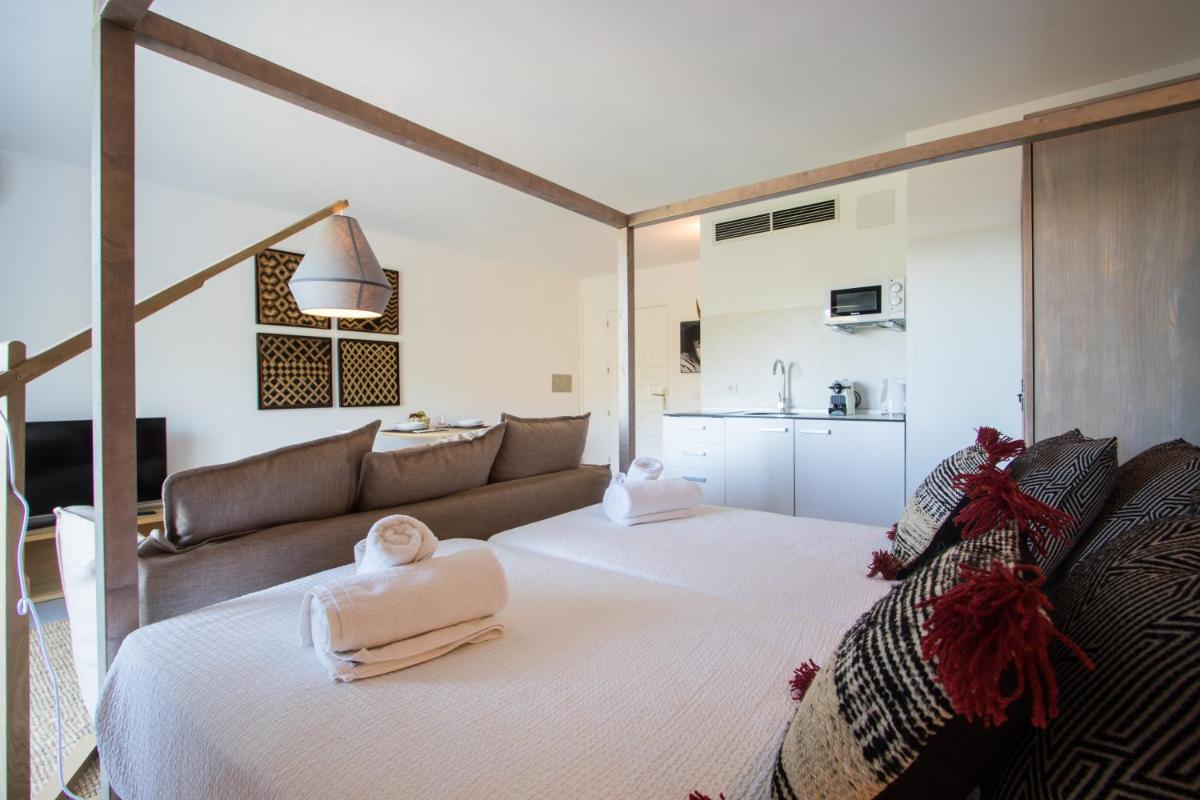 Casa Victoria Suites
