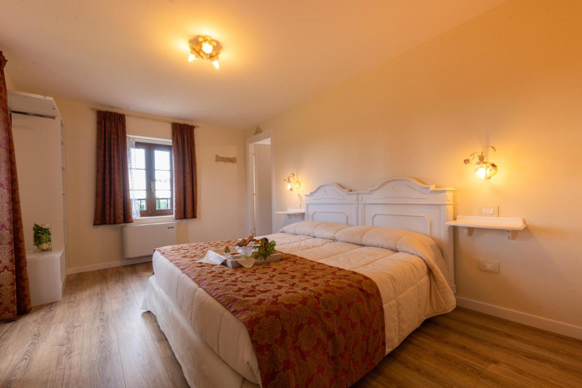 Casale in Collina