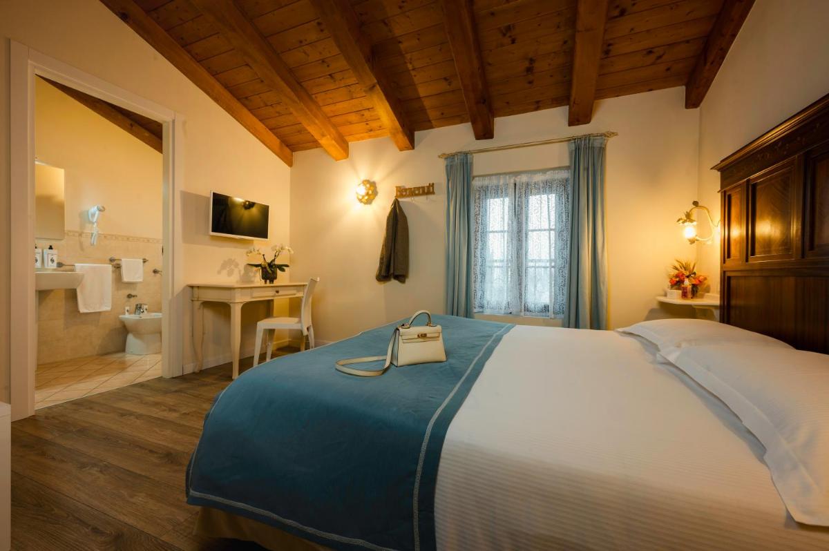 Casale in Collina