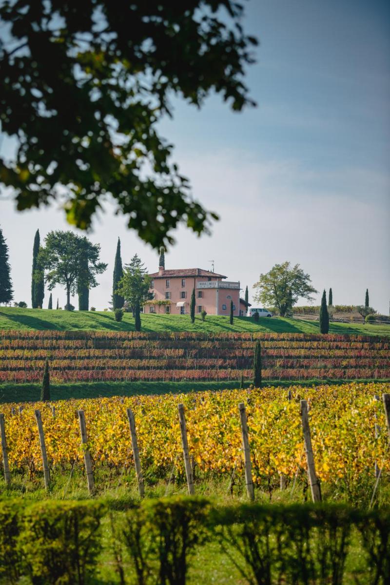 Casale in Collina