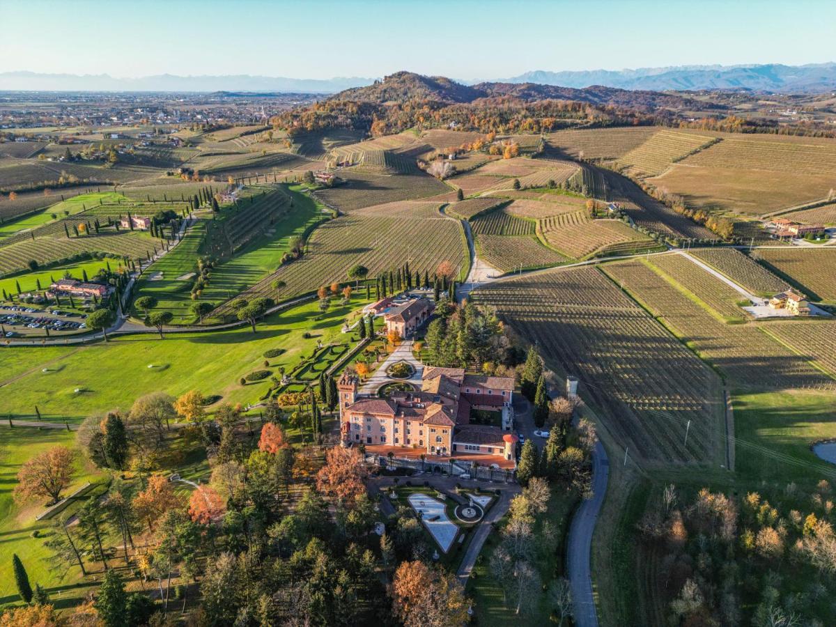 Casale in Collina