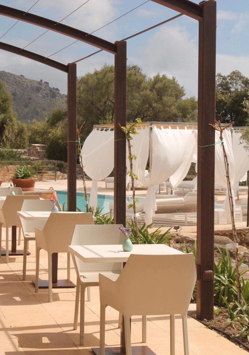 Cases de Son Barbassa Hotel & Restaurant