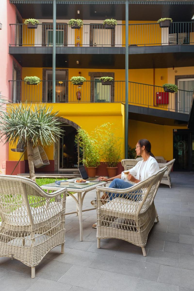 Castanheiro Boutique Hotel