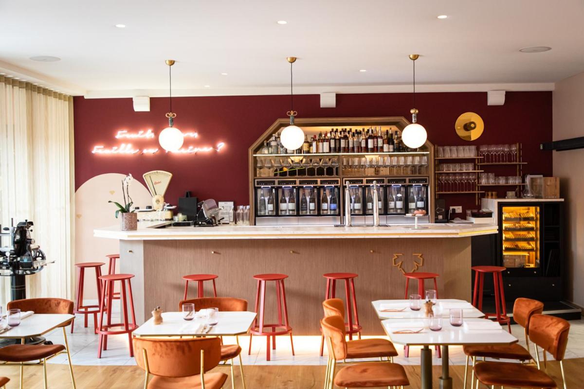 Castel de Très Girard - Hotel & Restaurant - Teritoria