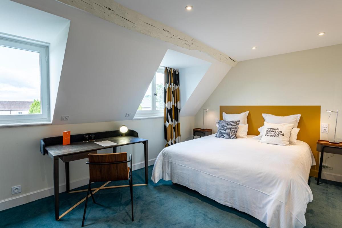 Castel de Très Girard - Hotel & Restaurant - Teritoria