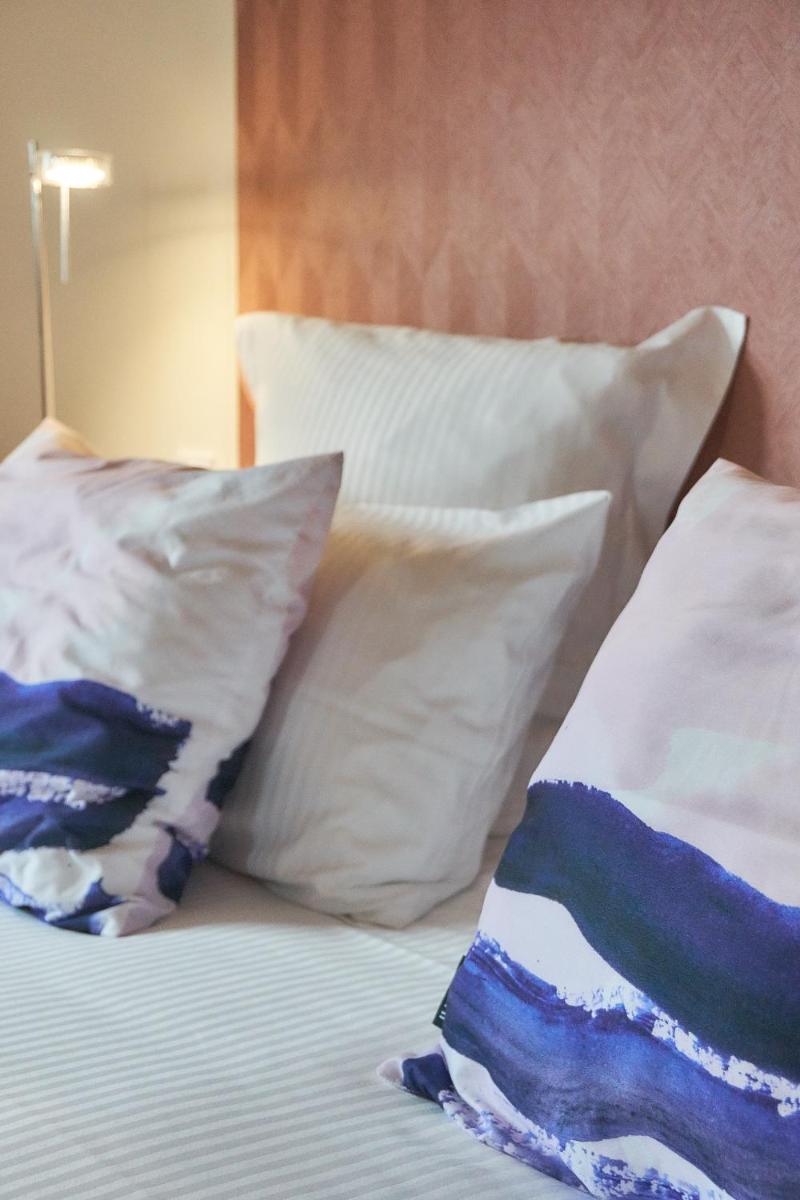 Castel de Très Girard - Hotel & Restaurant - Teritoria