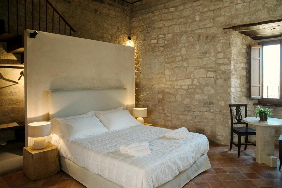 Castel Di Luco - Authentic 11th-Century Castle
