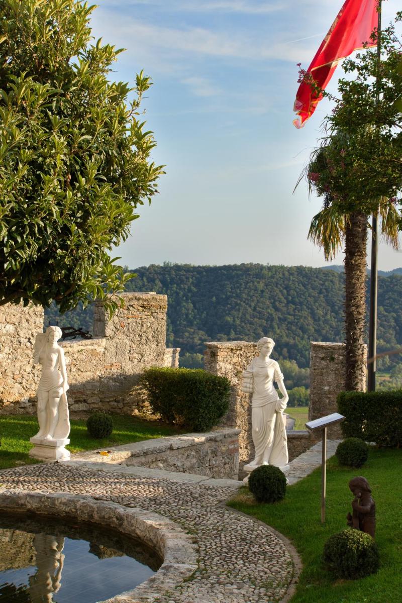 CastelBrando