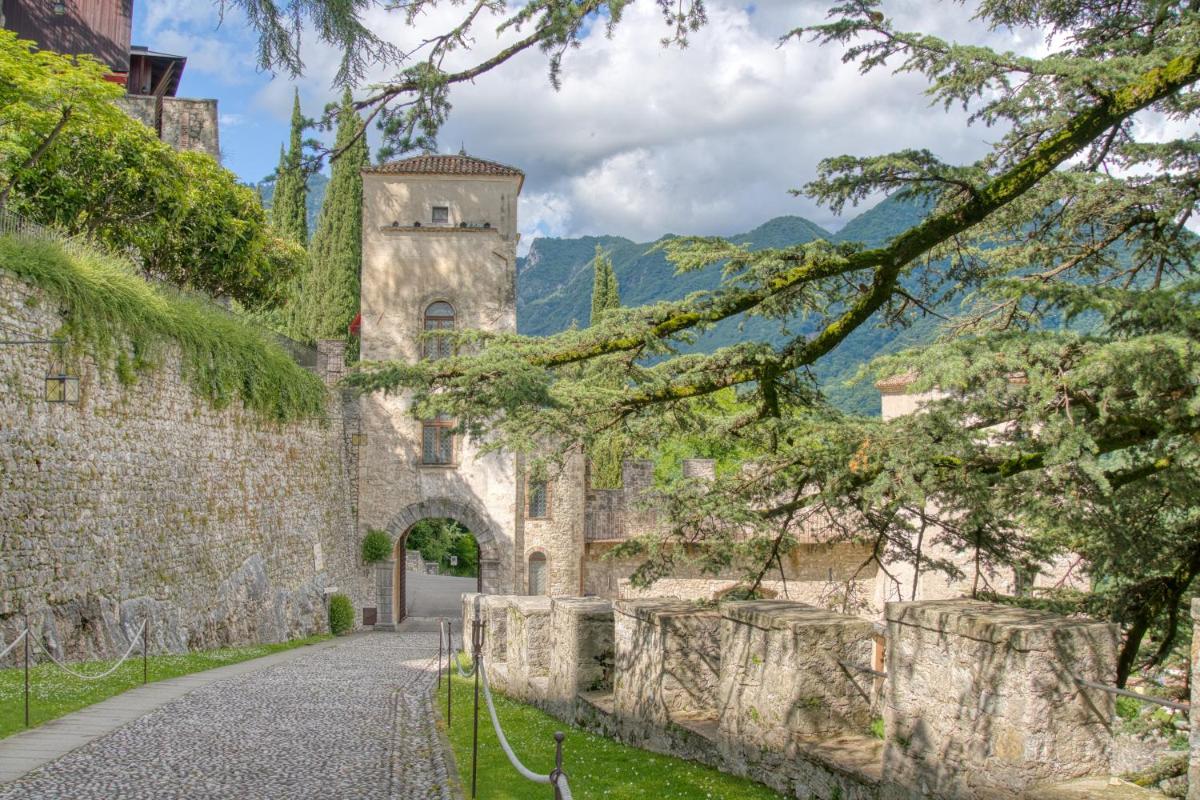 CastelBrando