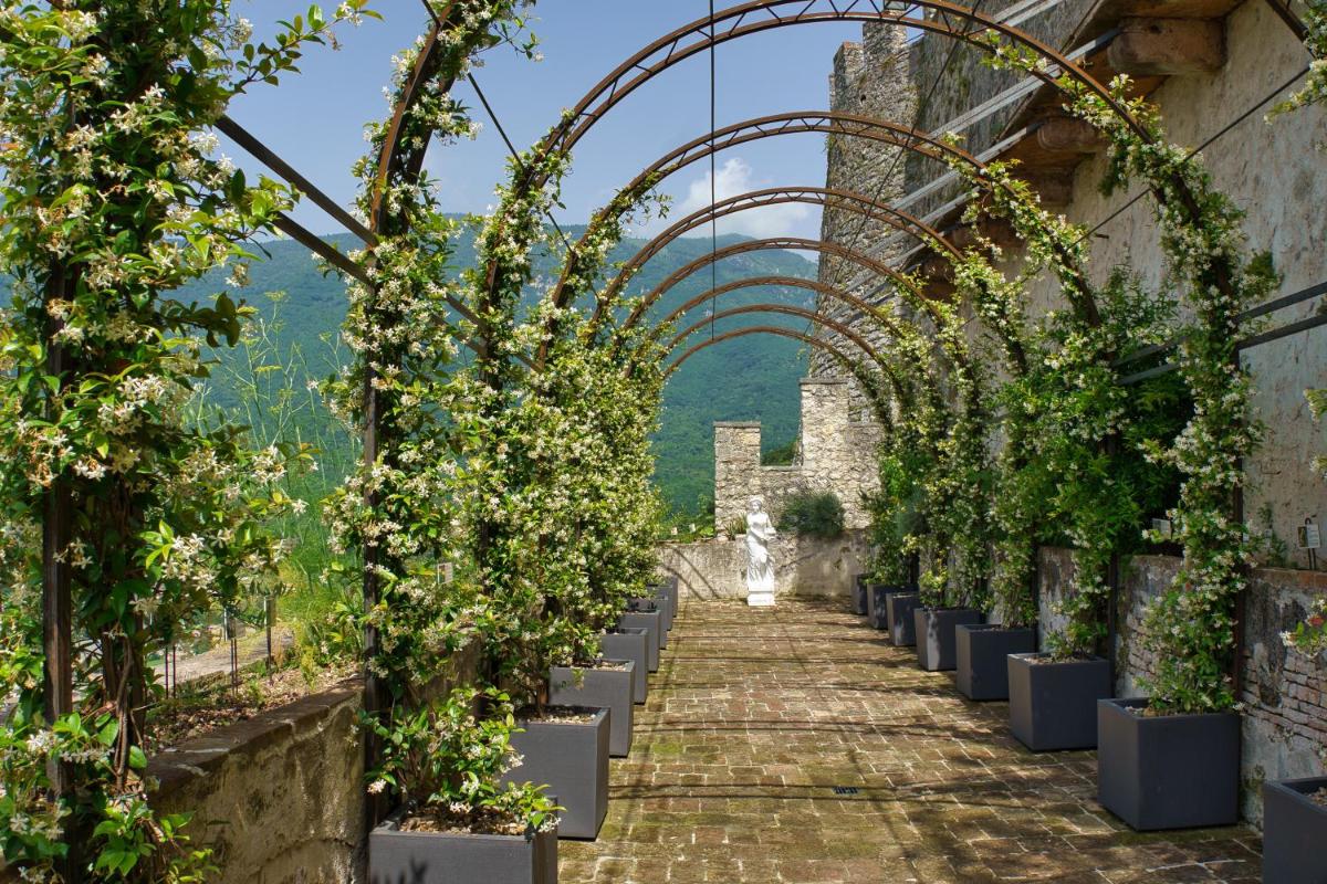 CastelBrando