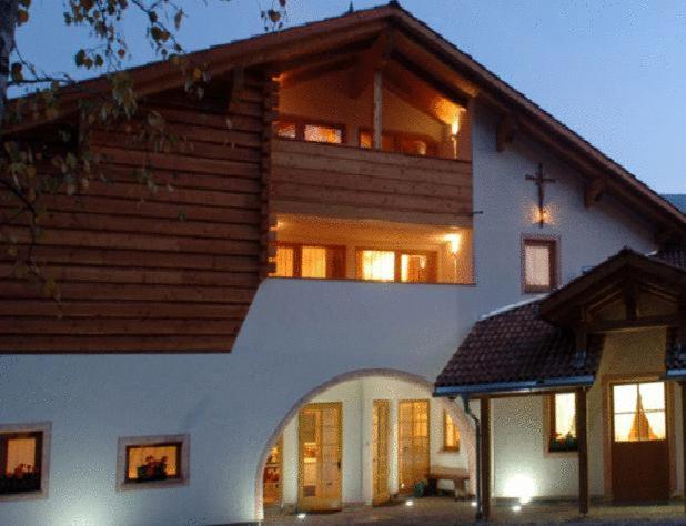 Castelir Suite Hotel