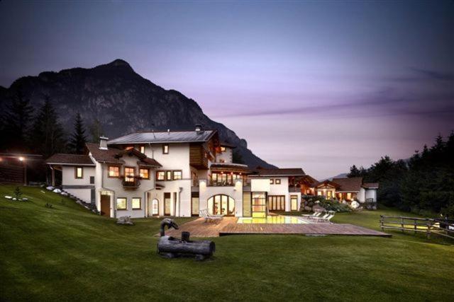 Castelir Suite Hotel