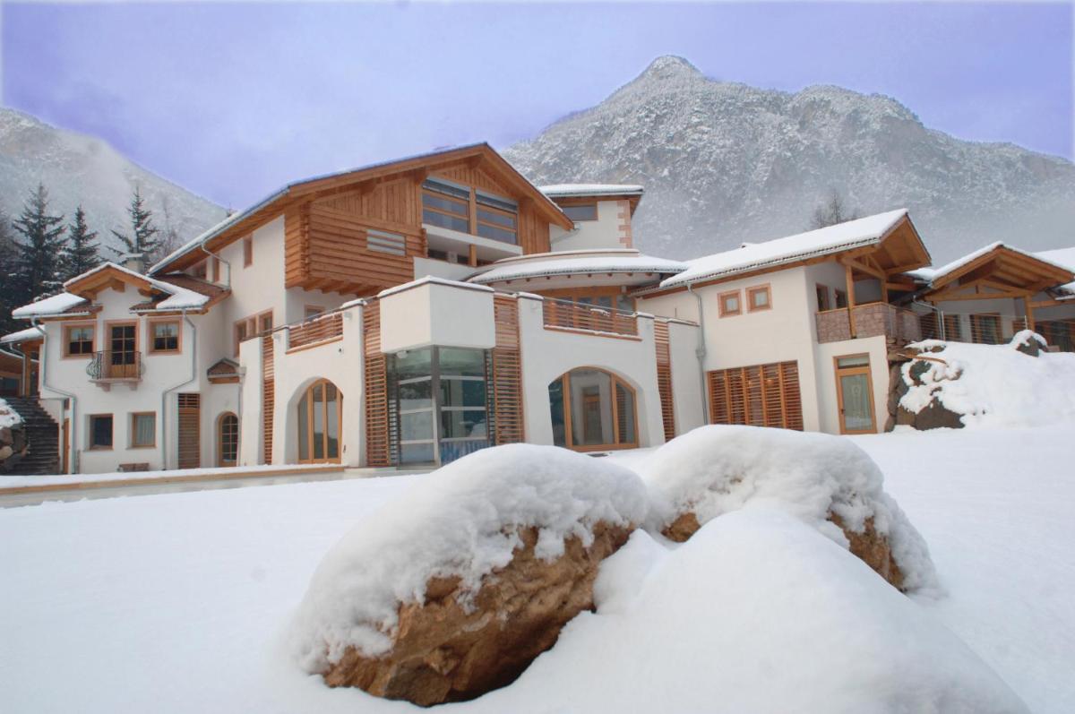 Castelir Suite Hotel