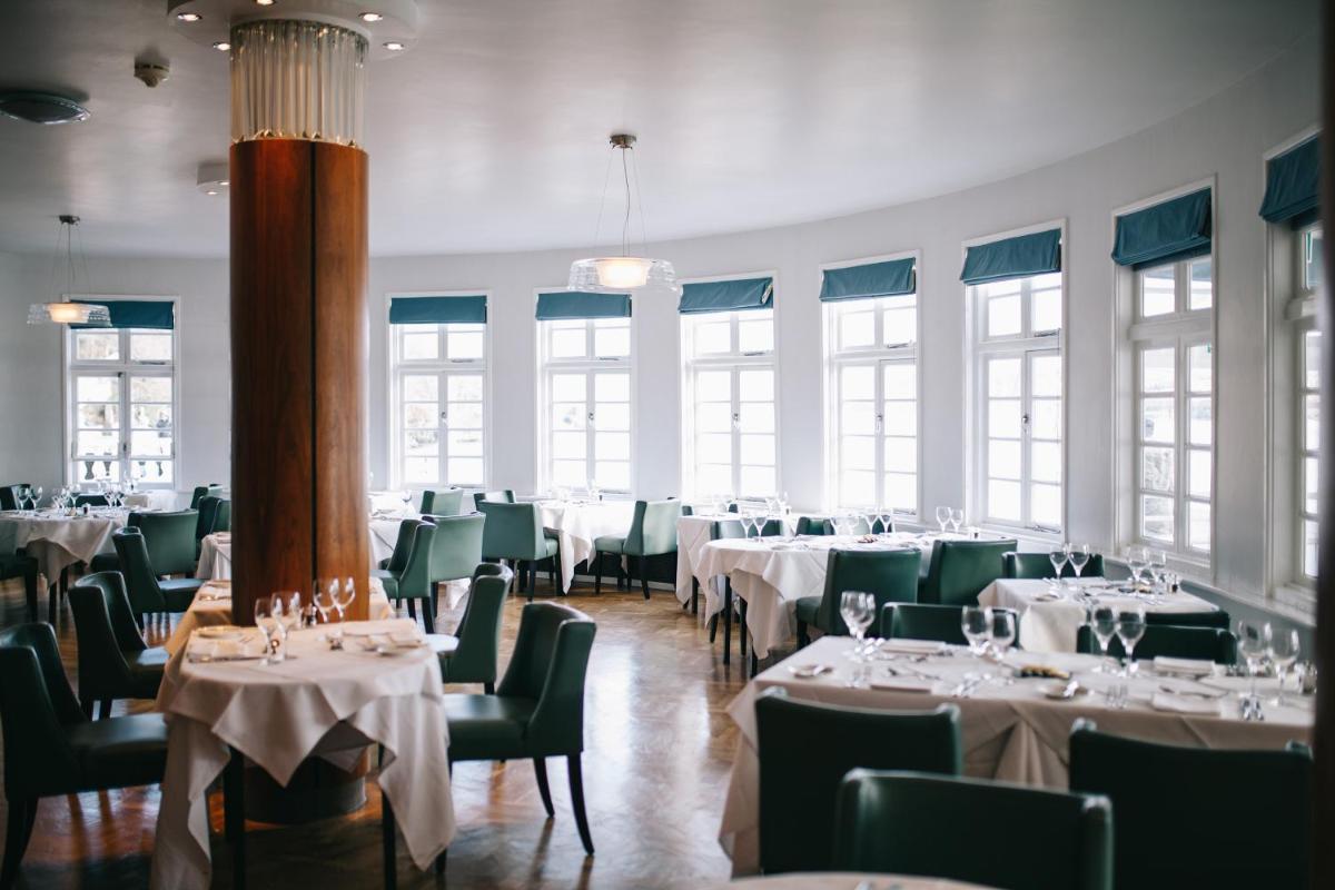 Portmeirion Village & Castell Deudraeth