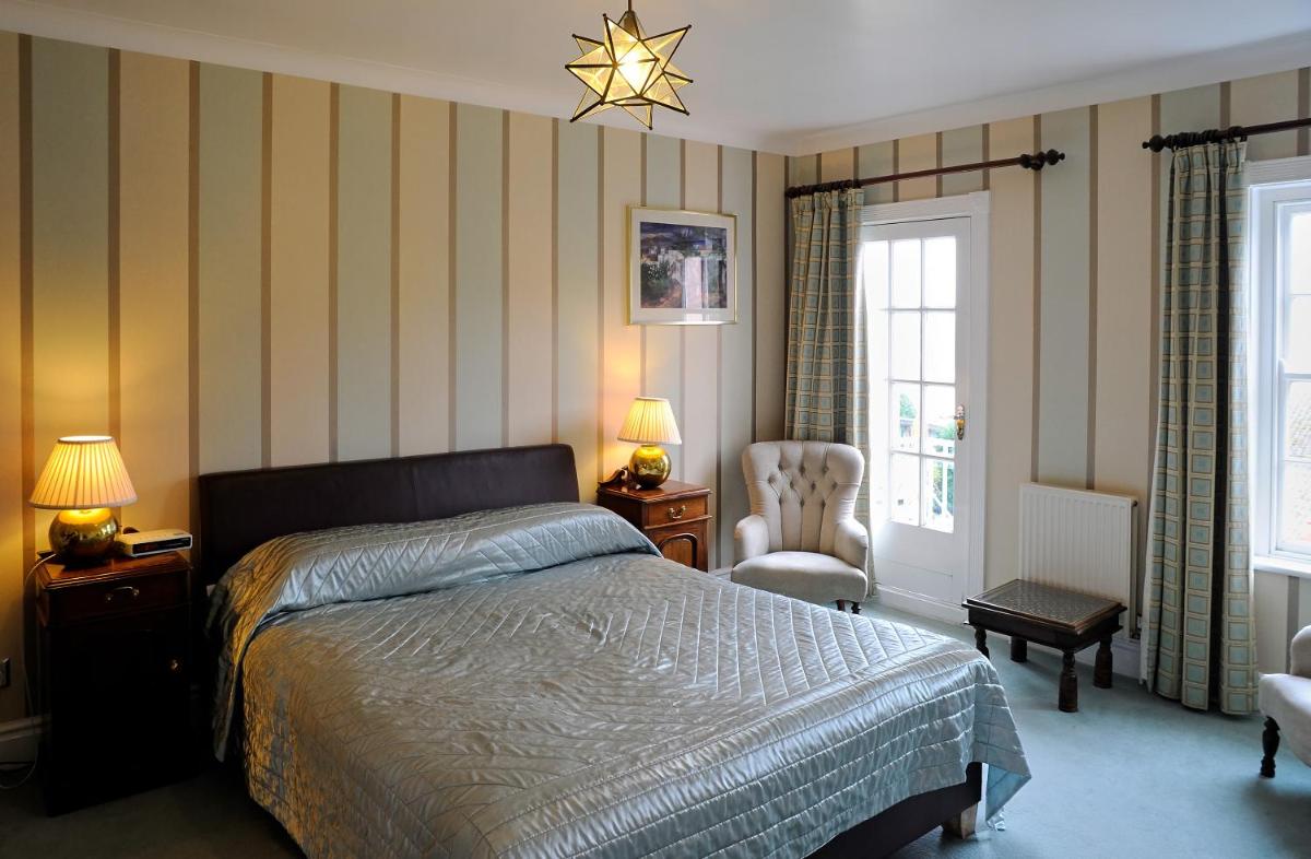 Portmeirion Village & Castell Deudraeth