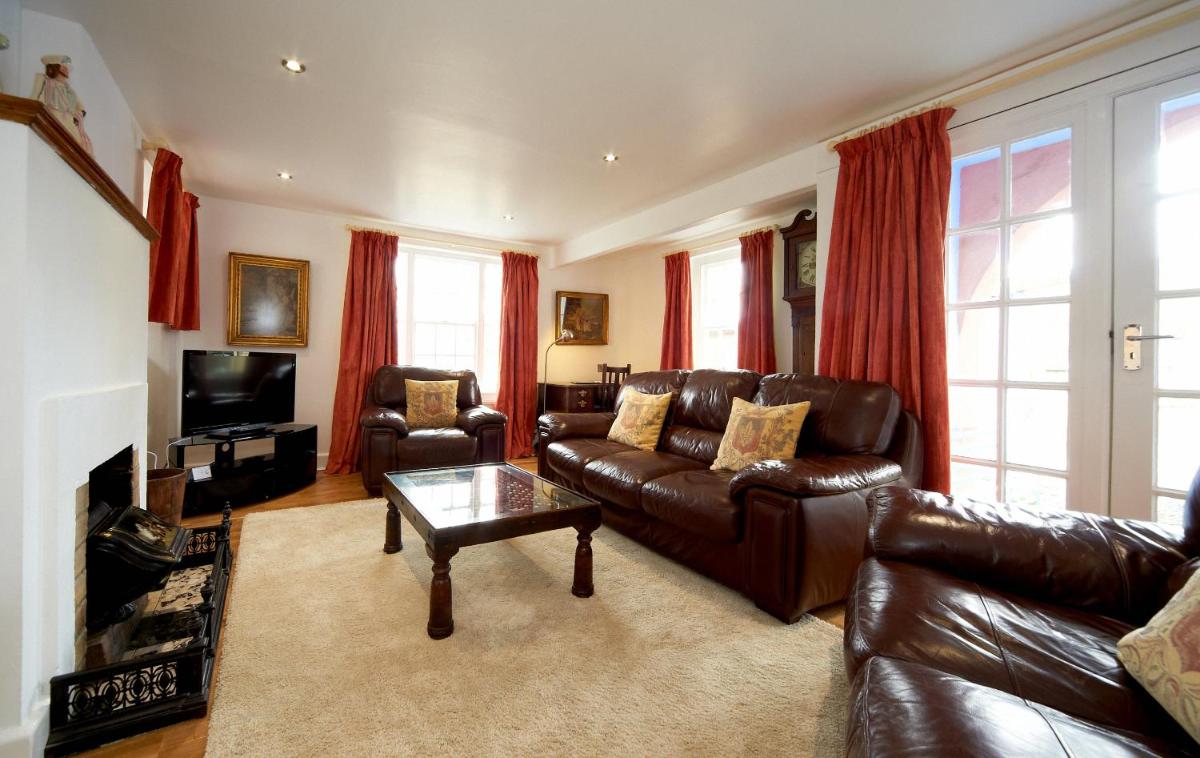 Portmeirion Village & Castell Deudraeth