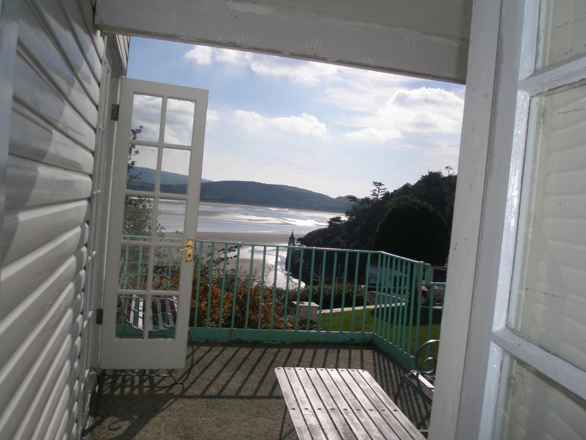 Portmeirion Village & Castell Deudraeth