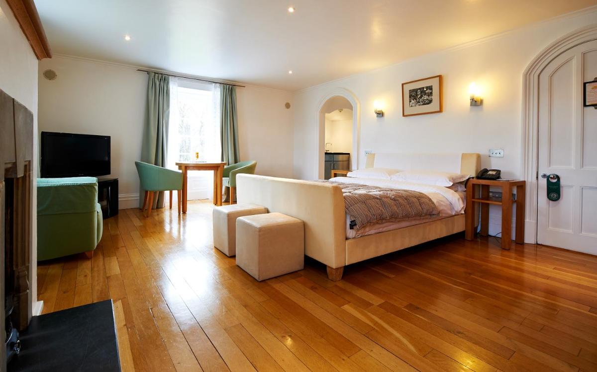 Portmeirion Village & Castell Deudraeth