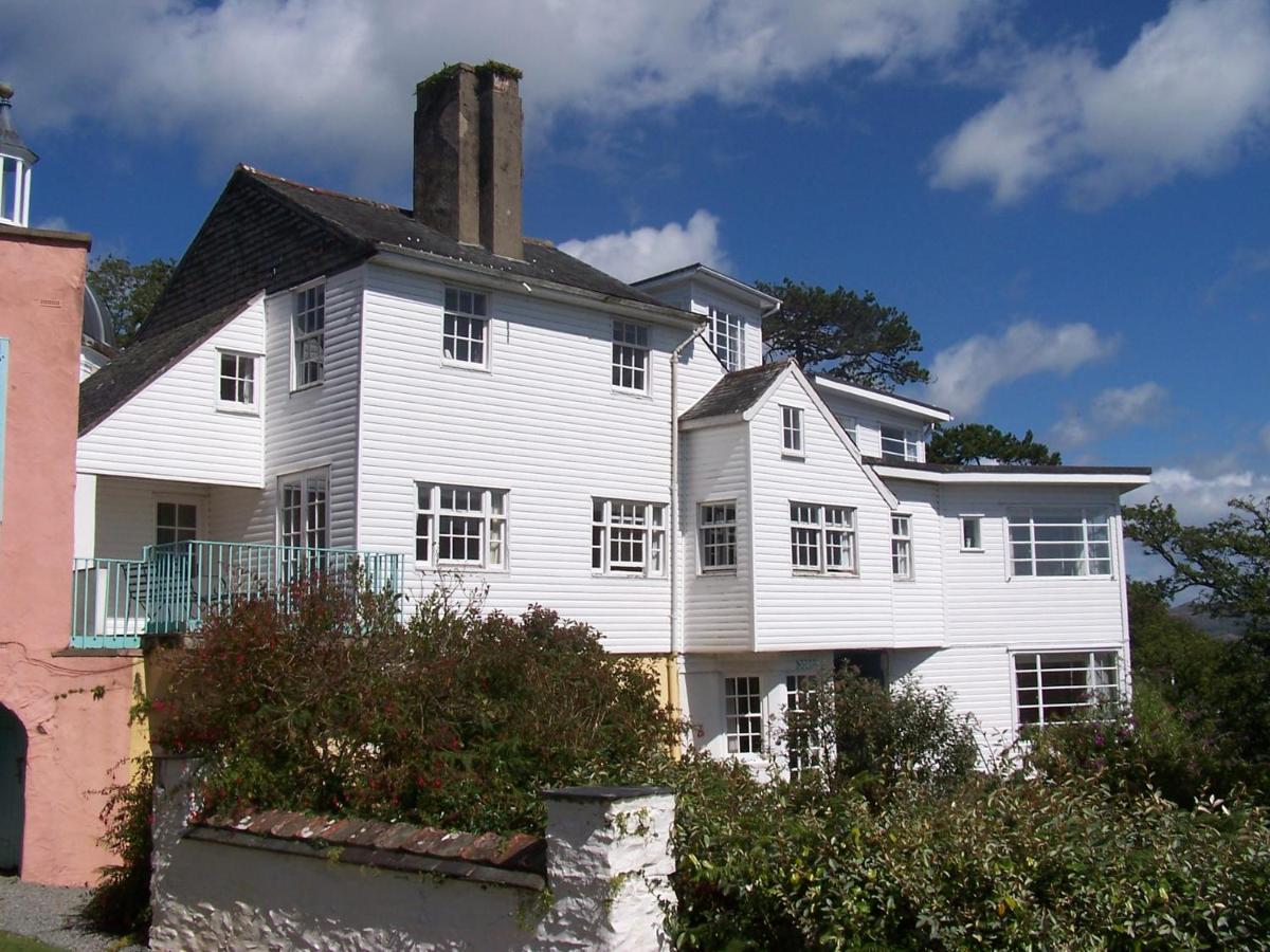 Portmeirion Village & Castell Deudraeth
