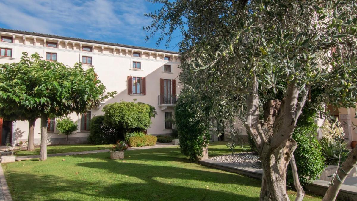 Castello Belvedere Apartments