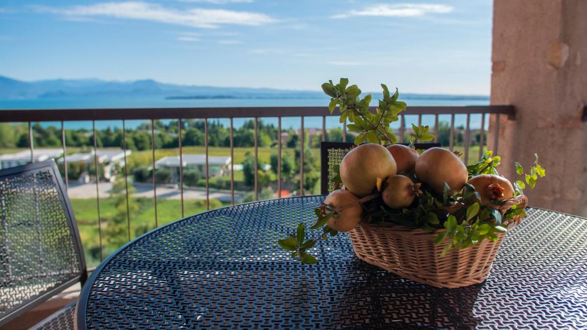 Castello Belvedere Apartments